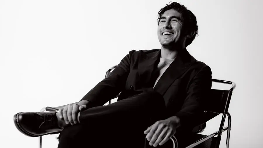 Lenny Ramos headshot, look 8